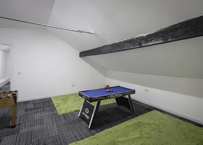 South Pier Apartments - Close To Pleasure Beach And Seafront